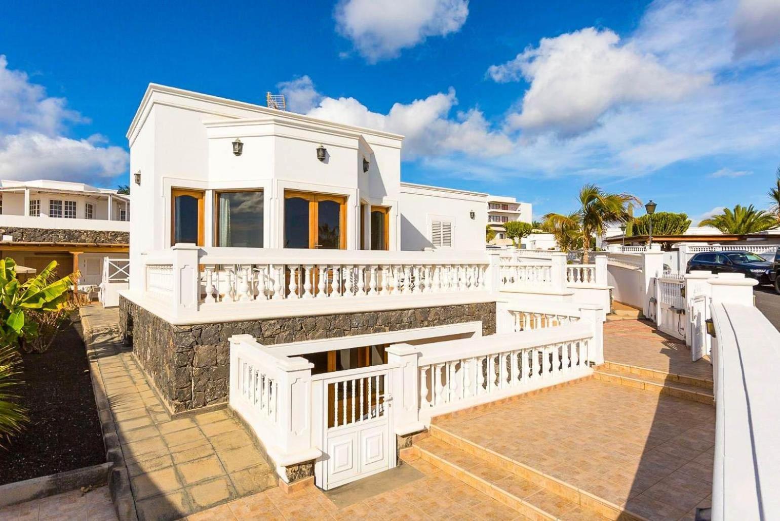 Villa Ramos Dos بْوُرتو كاليرو المظهر الخارجي الصورة